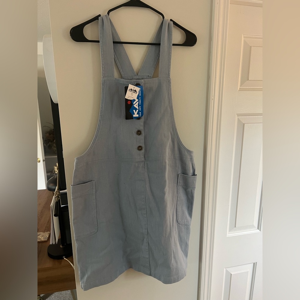 New with tags Kavu denim dress
